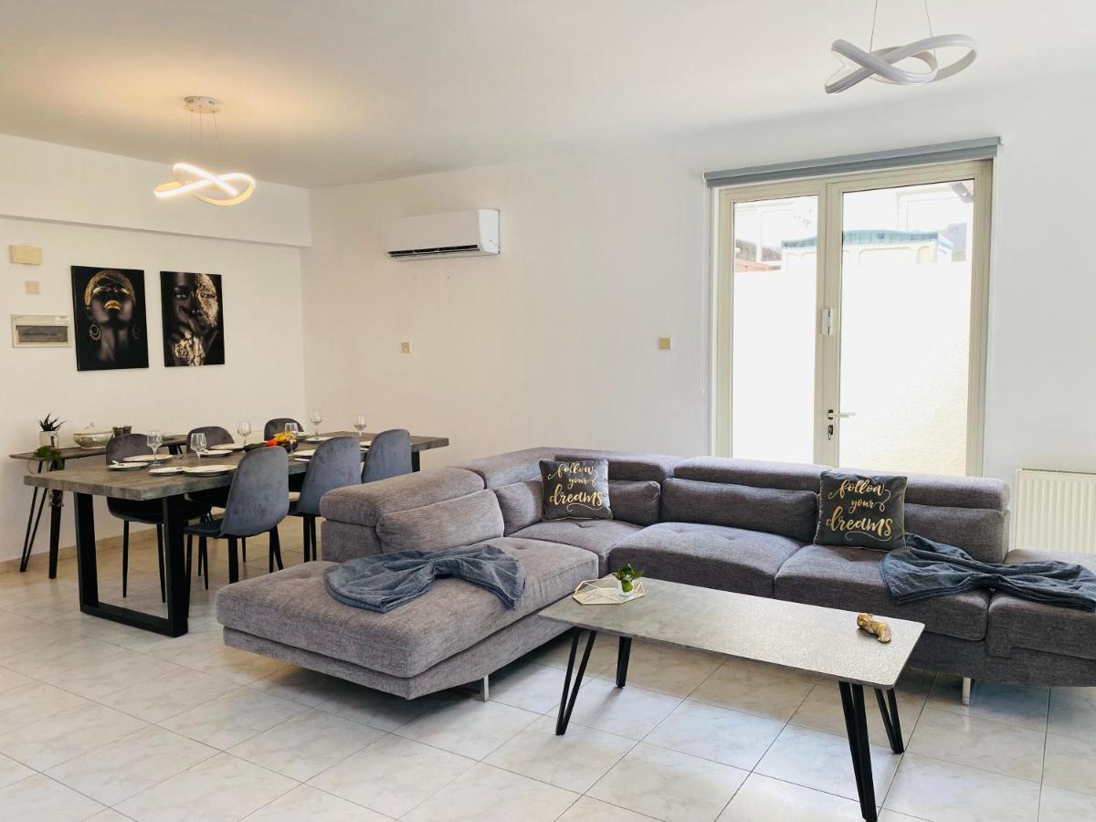 Gaia - 4 Bedroom House In Larnaca Exterior photo